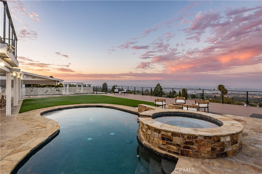 27108 Diamondhead Property Photo 1