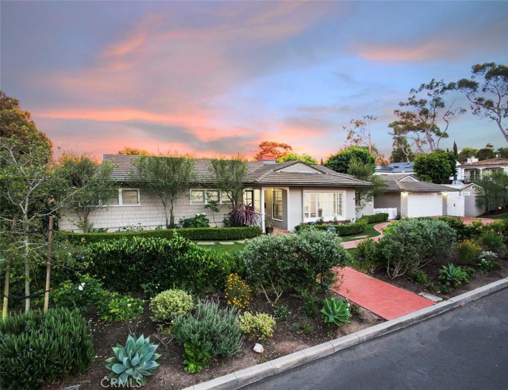 300 Via Alcance Property Photo 1