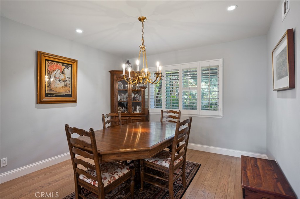 26736 Hawkhurst Drive Property Photo 8