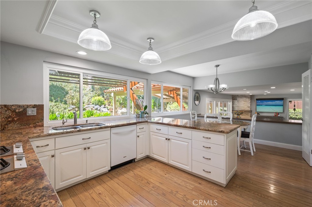 26736 Hawkhurst Drive Property Photo 12