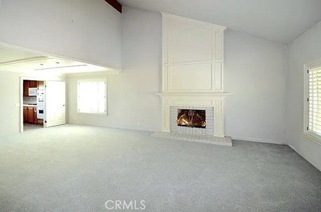 4235 Rousseau Lane Property Photo 6