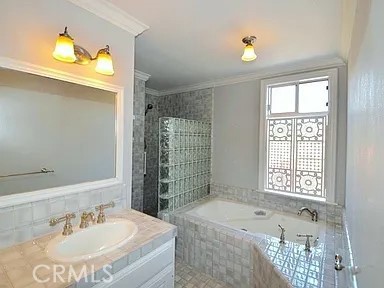 4235 Rousseau Lane Property Photo 13