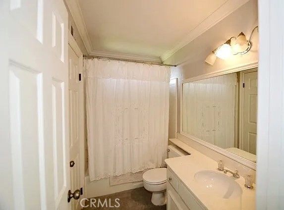 4235 Rousseau Lane Property Photo 14