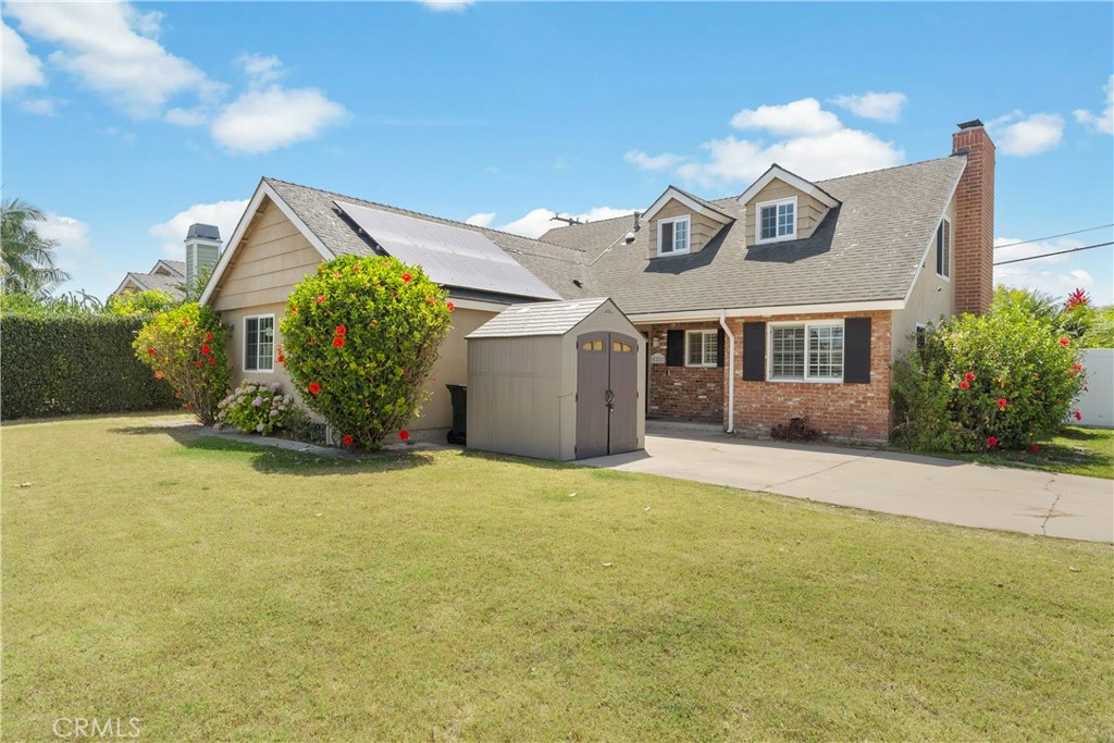 5282 Trinette Property Photo 1