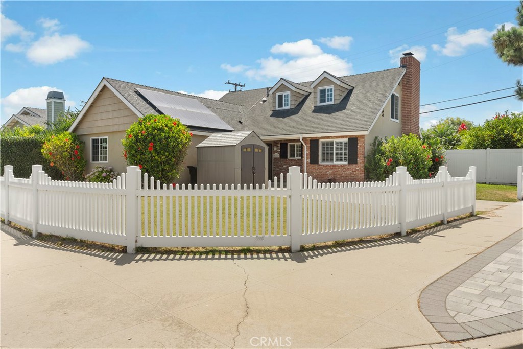 5282 Trinette Property Photo 2
