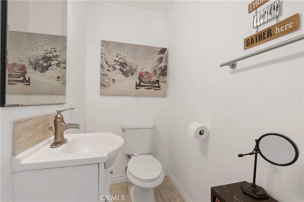 5282 Trinette Property Photo 5