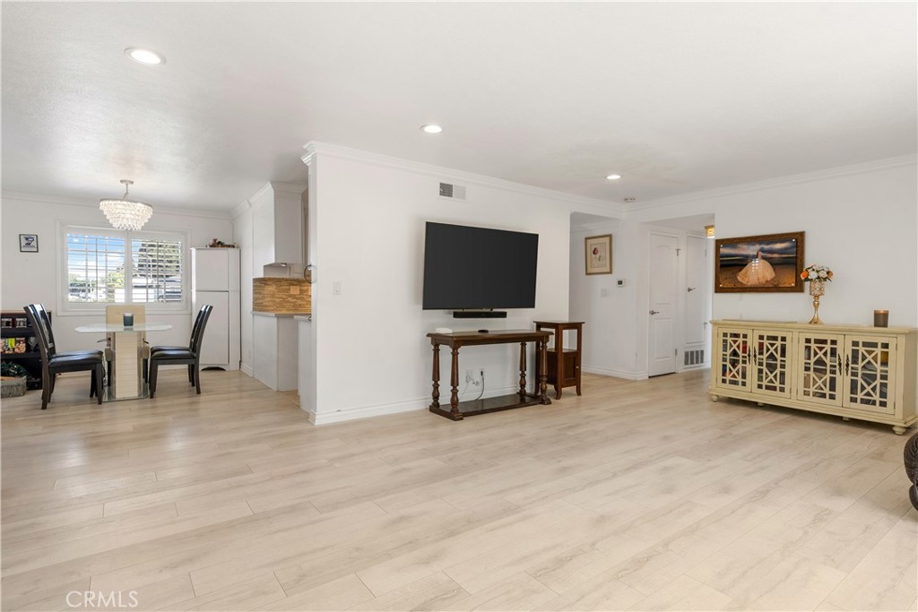 5282 Trinette Property Photo 12