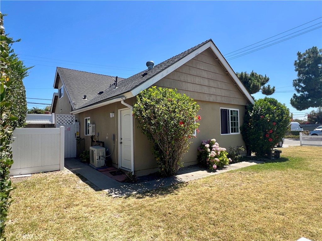 5282 Trinette Property Photo 24