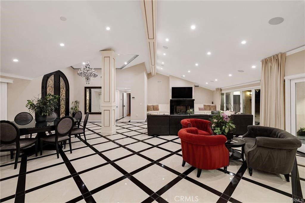 21 Coveview Property Photo 15