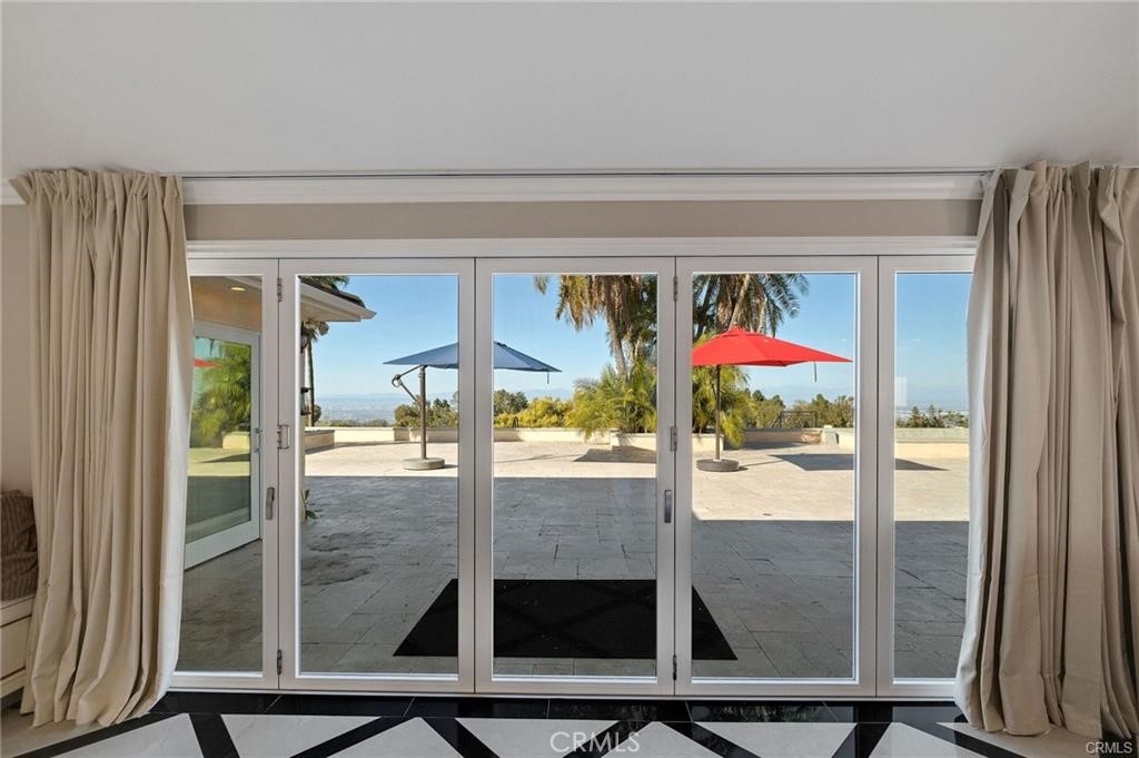 21 Coveview Property Photo 30