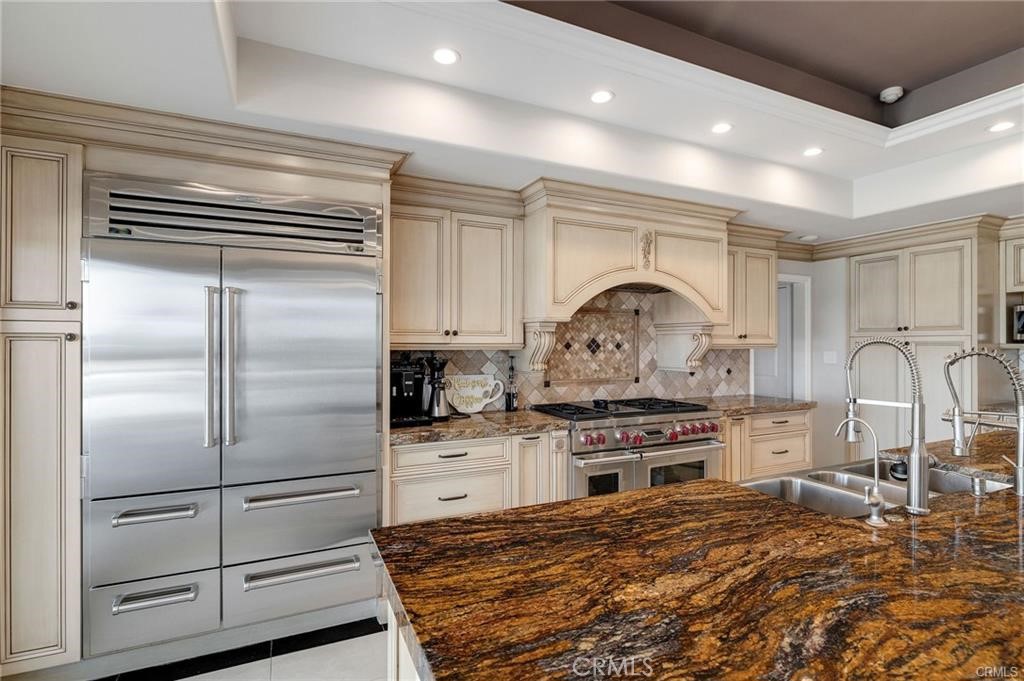 21 Coveview Property Photo 35