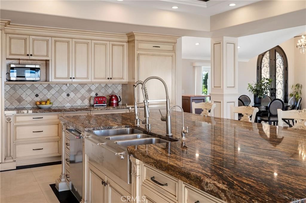 21 Coveview Property Photo 37