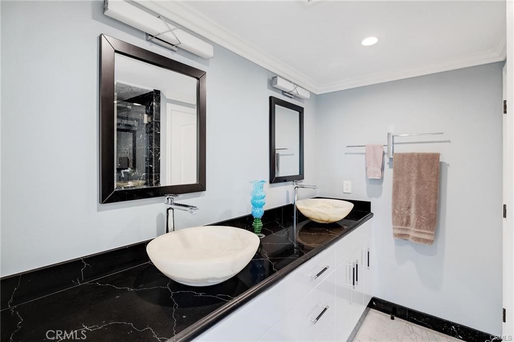 21 Coveview Property Photo 63