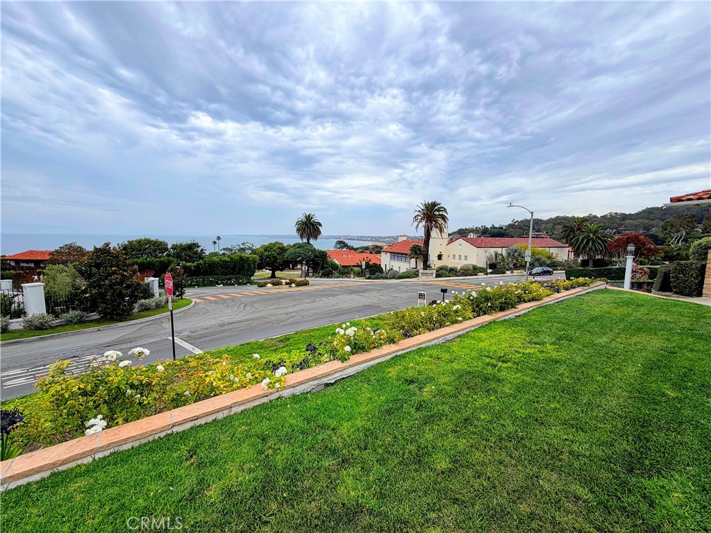 400 Via Almar Property Photo 2