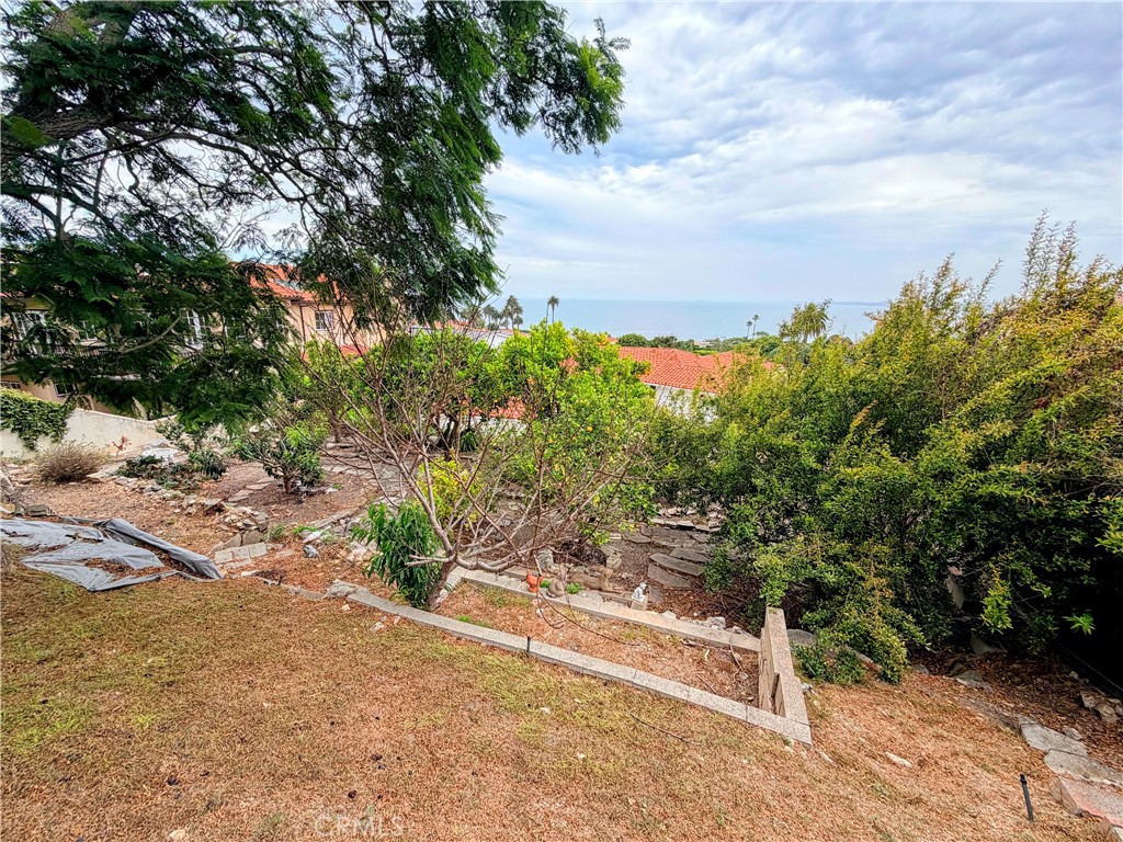 400 Via Almar Property Photo 4