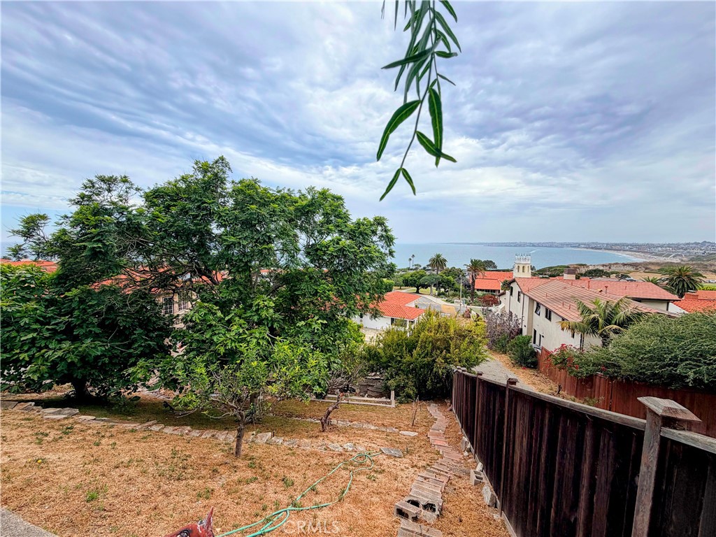 400 Via Almar Property Photo 22