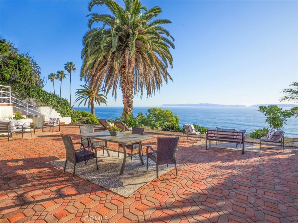 2105 W Paseo Del Mar Property Photo 1