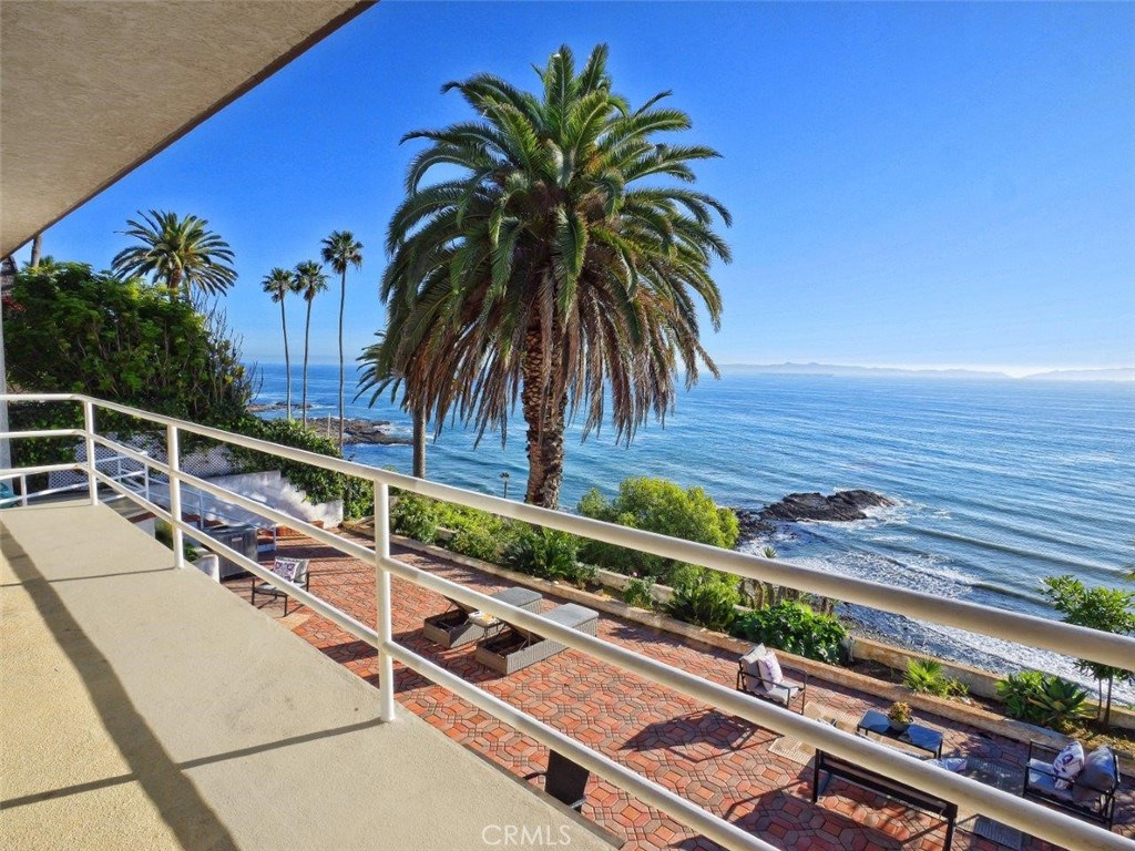 2105 W Paseo Del Mar Property Photo 4
