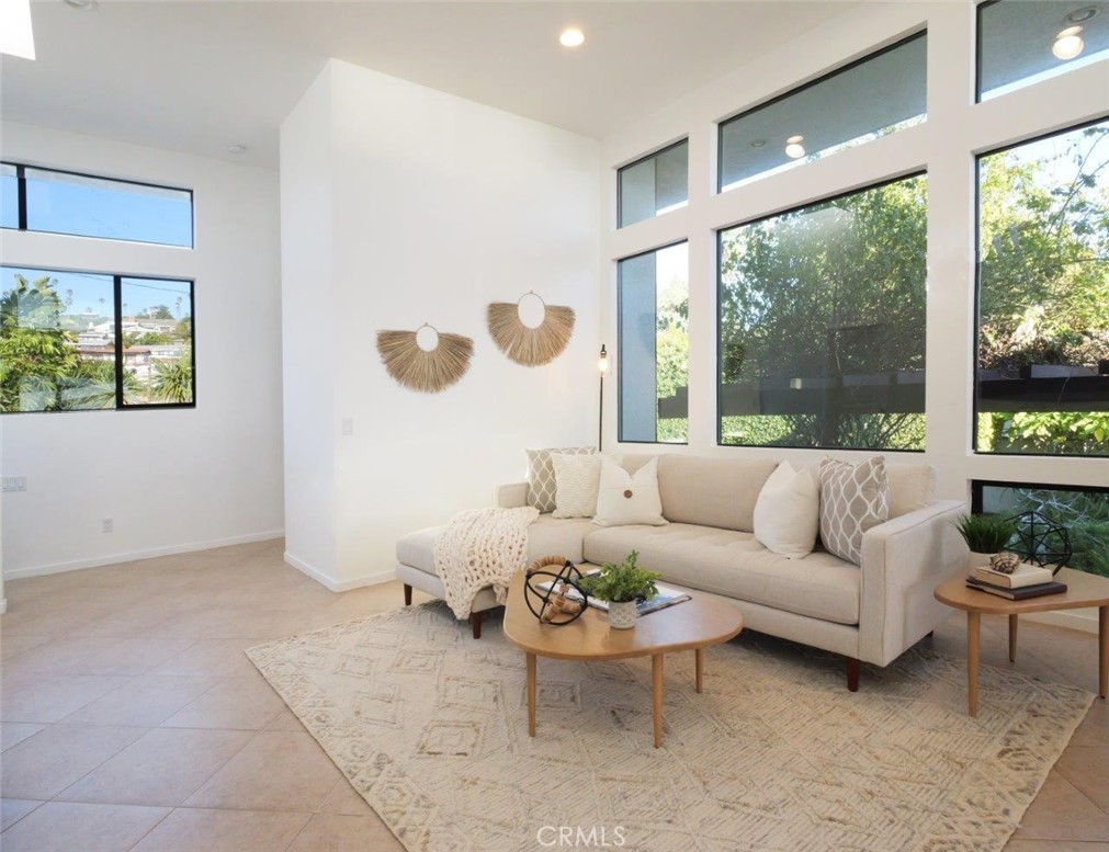 2105 W Paseo Del Mar Property Photo 27