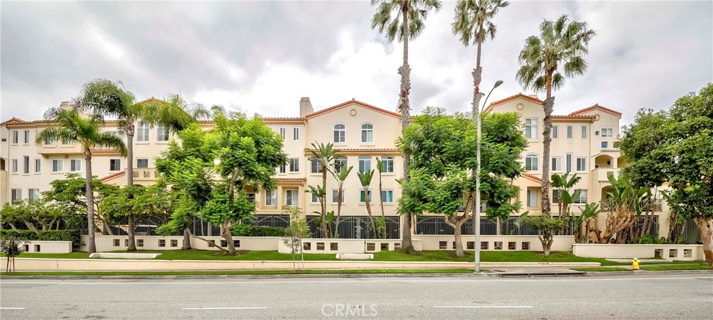 5500 Torrance Boulevard A304 Property Photo 2