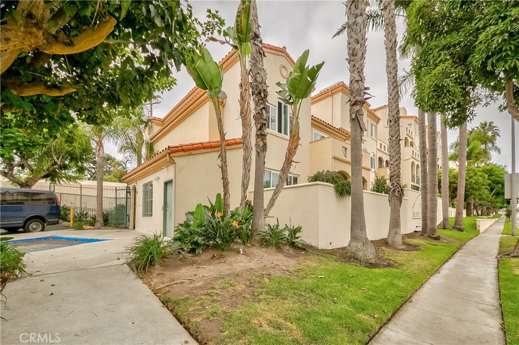 5500 Torrance Boulevard A304 Property Photo 3