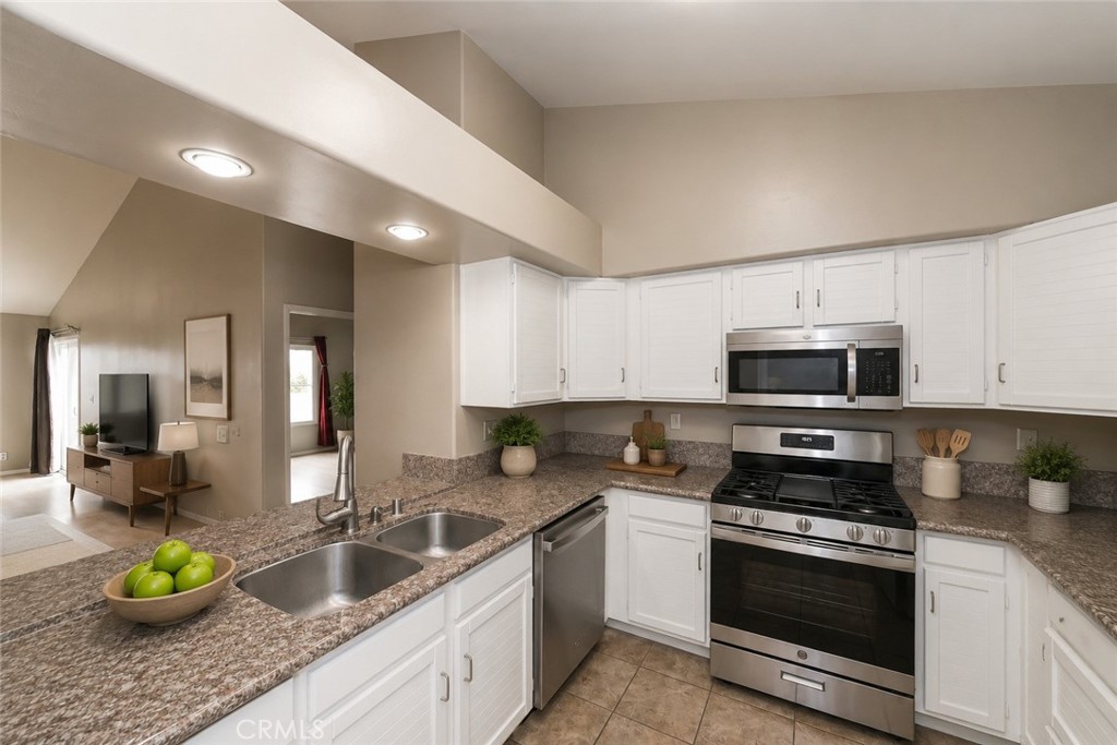5500 Torrance Boulevard A304 Property Photo 15