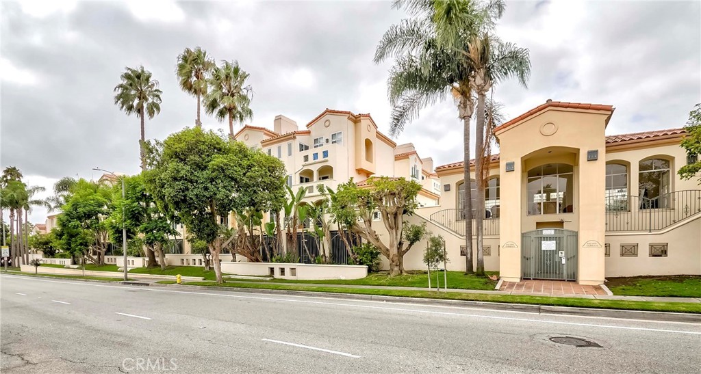 5500 Torrance Boulevard A304 Property Photo 27