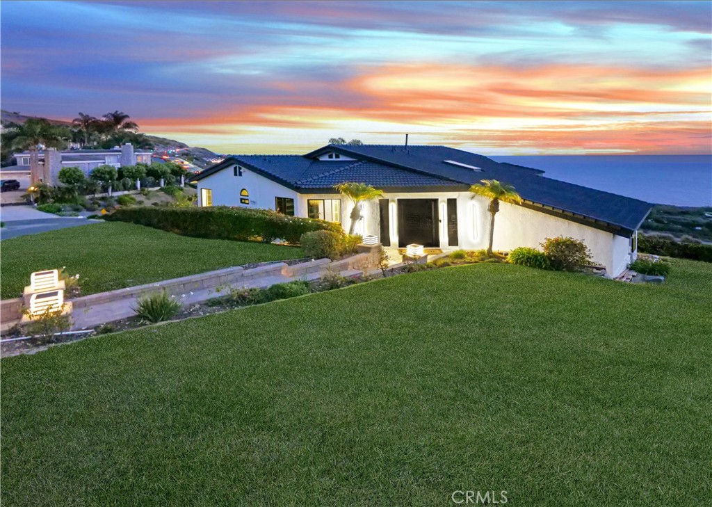 32551 Seacliff Drive Property Photo 1