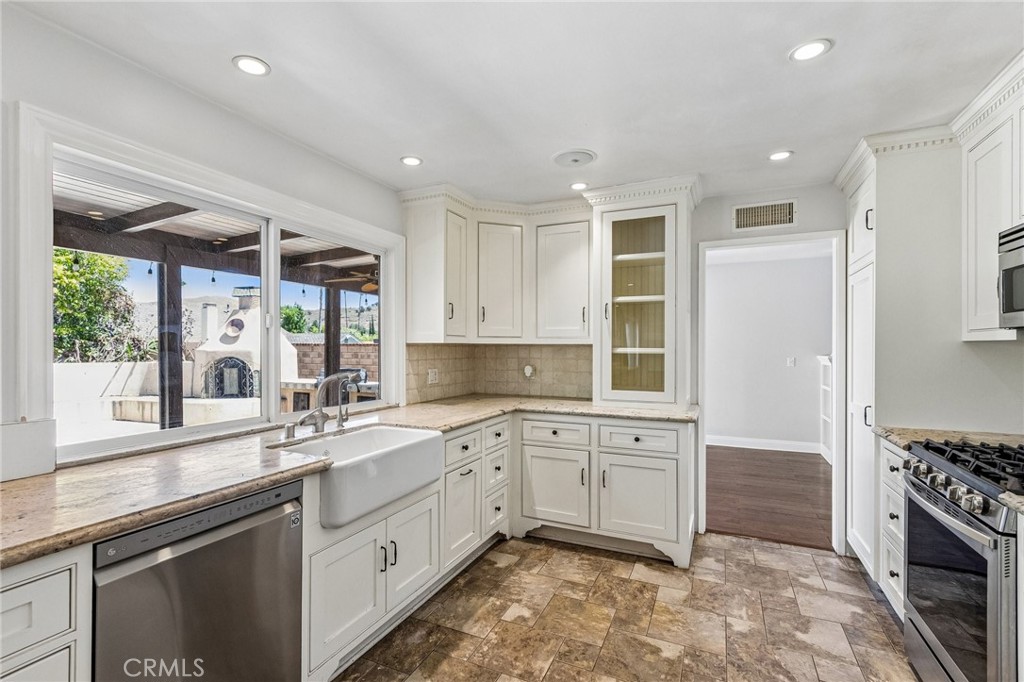 42 Kanan Road Property Photo 15