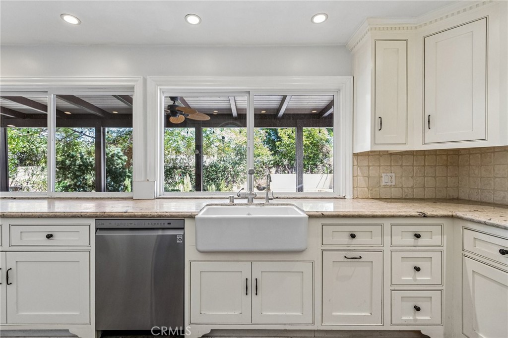 42 Kanan Road Property Photo 16