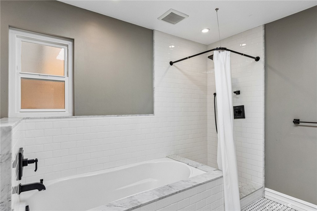 42 Kanan Road Property Photo 37