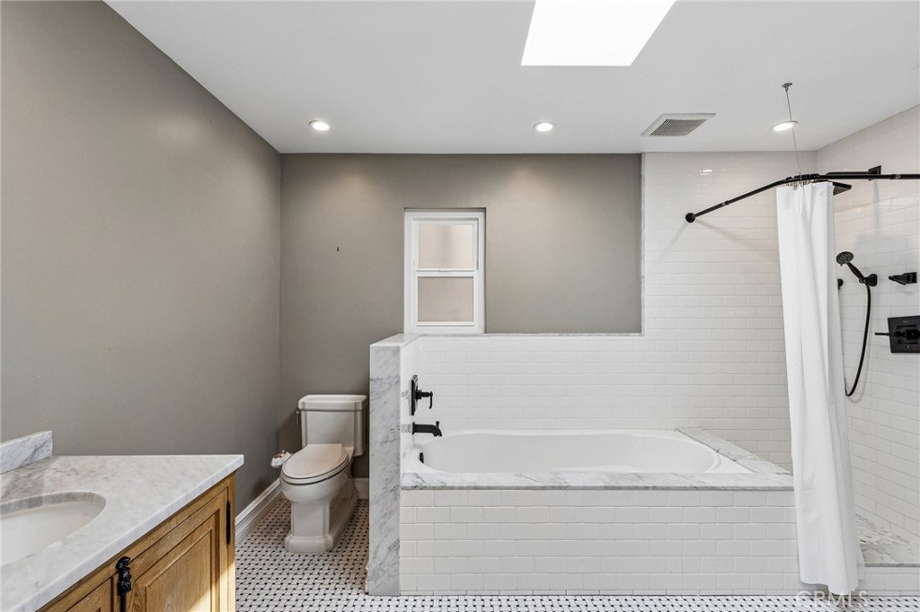 42 Kanan Road Property Photo 39