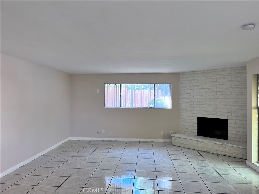 380 Temple Avenue Property Photo 10