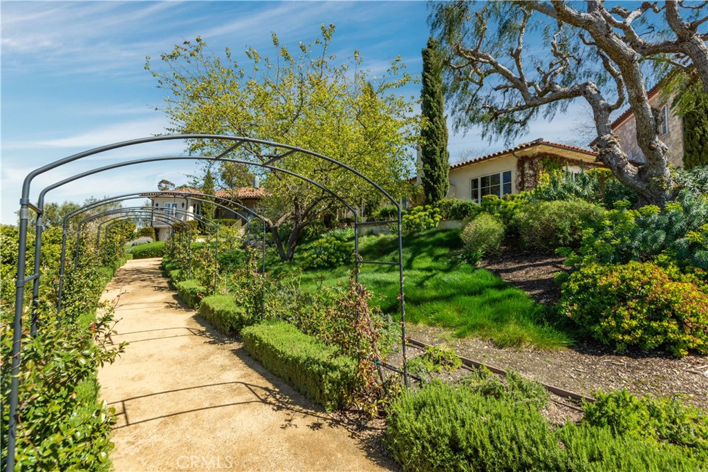 1412 Lower Paseo La Cresta Property Photo 14