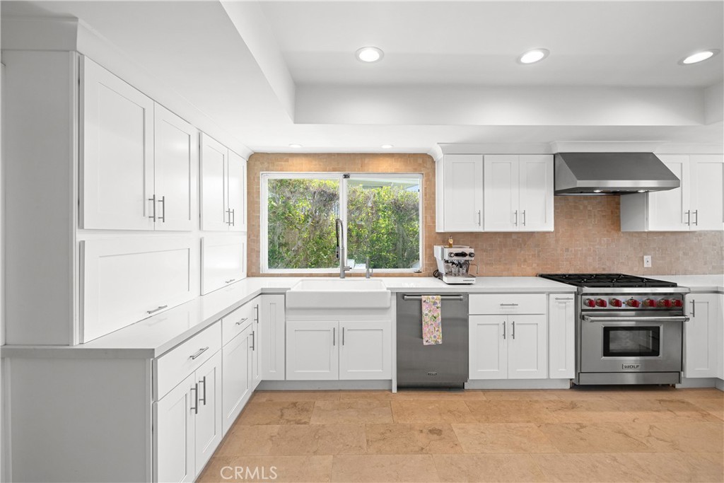 7190 Crest Property Photo 10