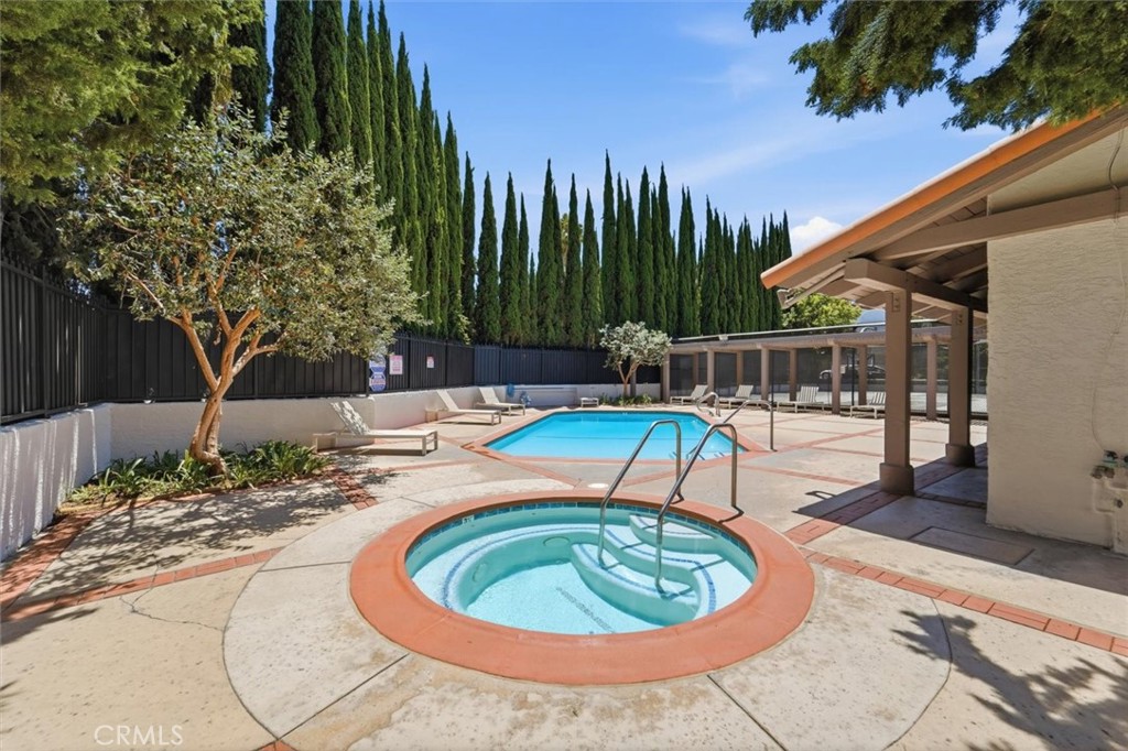 28537 Vista Madera Property Photo 36