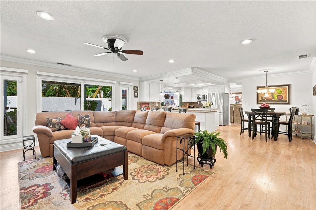25614 Bani Property Photo 17