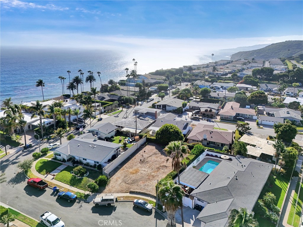 2246 Warmouth Property Photo 4