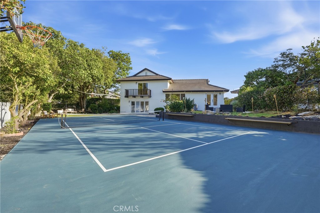 5602 Sunmist Property Photo 33