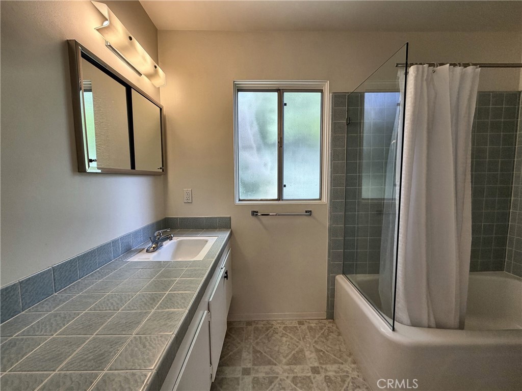 28845 Briarhurst Property Photo 32