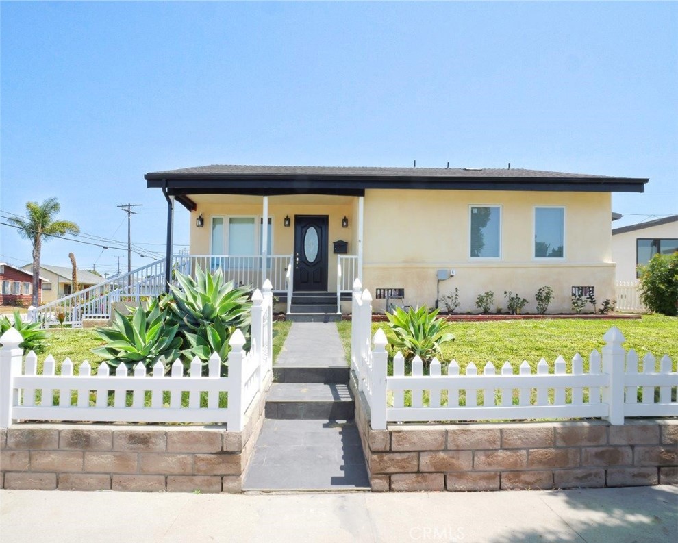 4534 Halison Street Property Photo 3