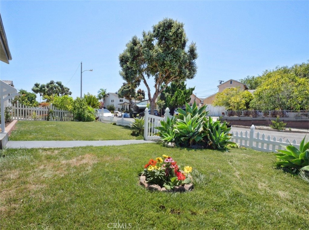 4534 Halison Street Property Photo 4