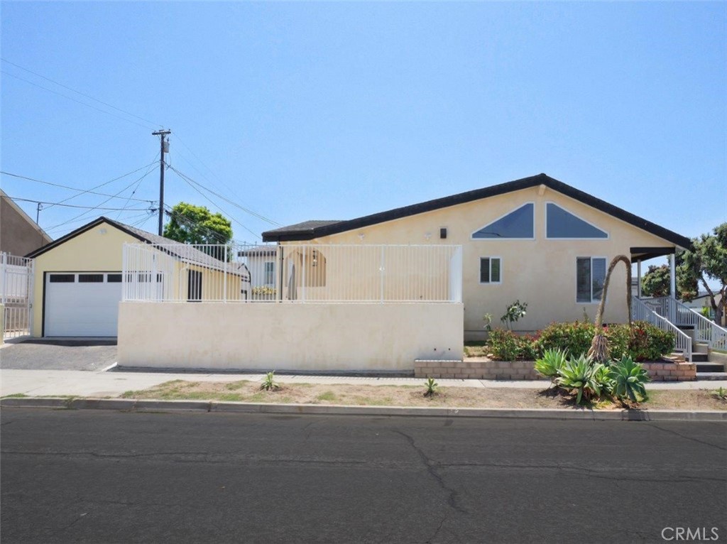 4534 Halison Street Property Photo 35
