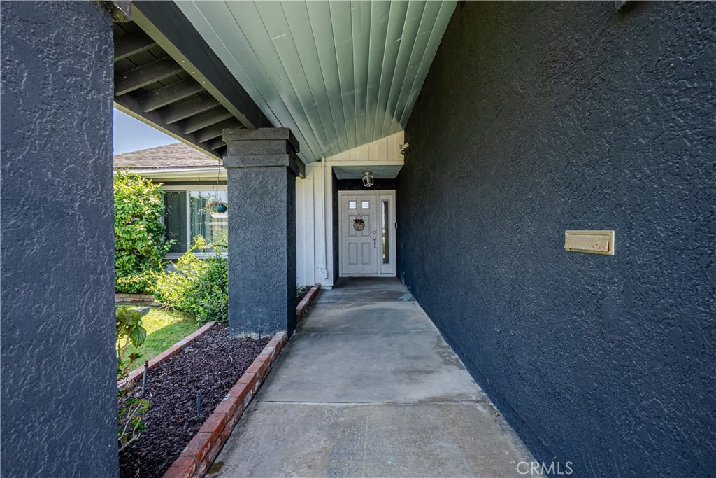 15634 Wharff Property Photo 3