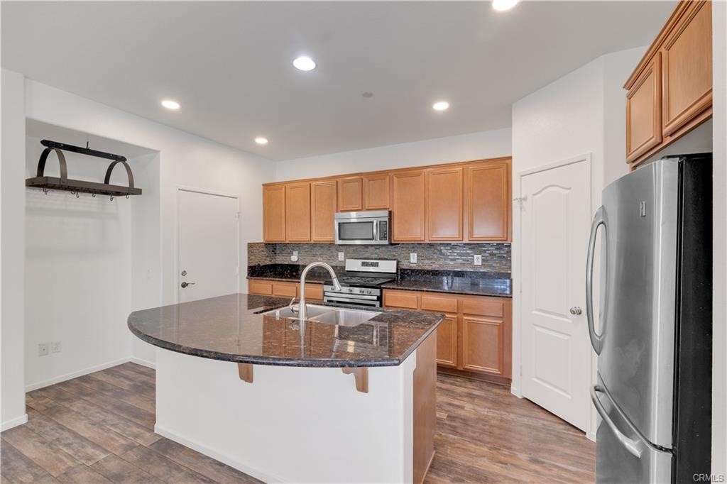 15723 Parkhouse Drive 91 Property Photo 5