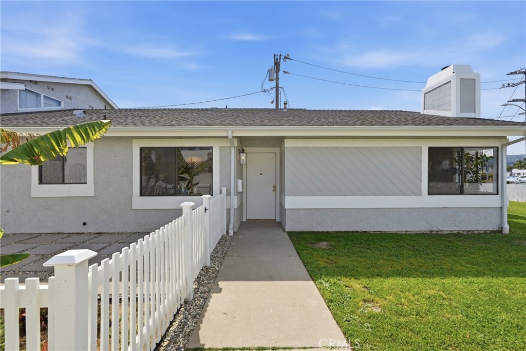 24420 Alliene Property Photo 1