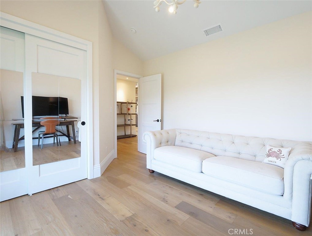 2 El Concho Lane Property Photo 34