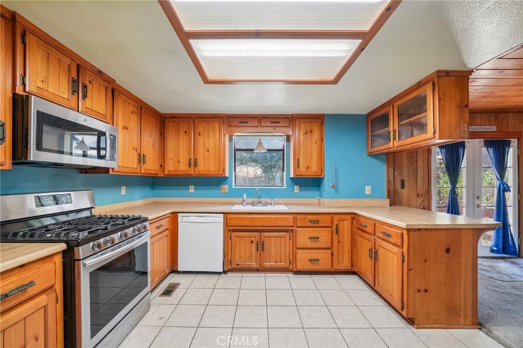 23840 Zuger Drive Property Photo 21