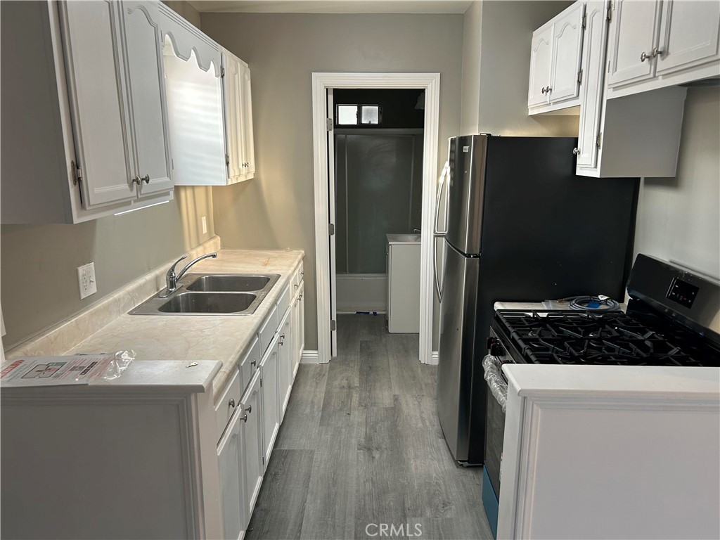 4846 W 111th Place Property Photo 10