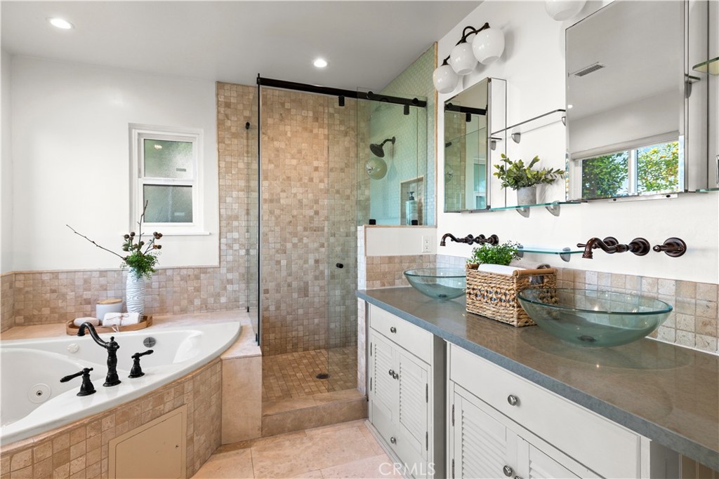 24880 Via Valmonte Property Photo 25